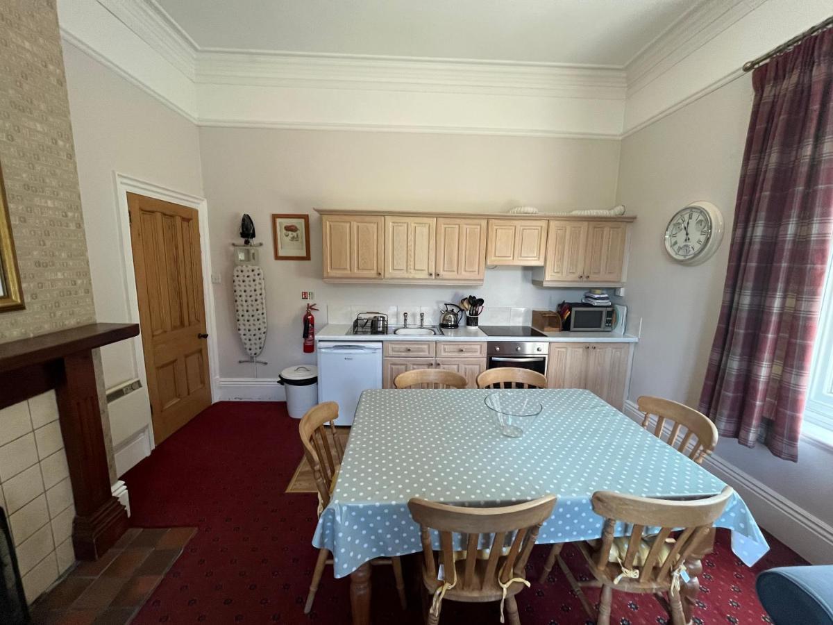 Hargate Hall Self Catering Apartment Buxton  Bagian luar foto