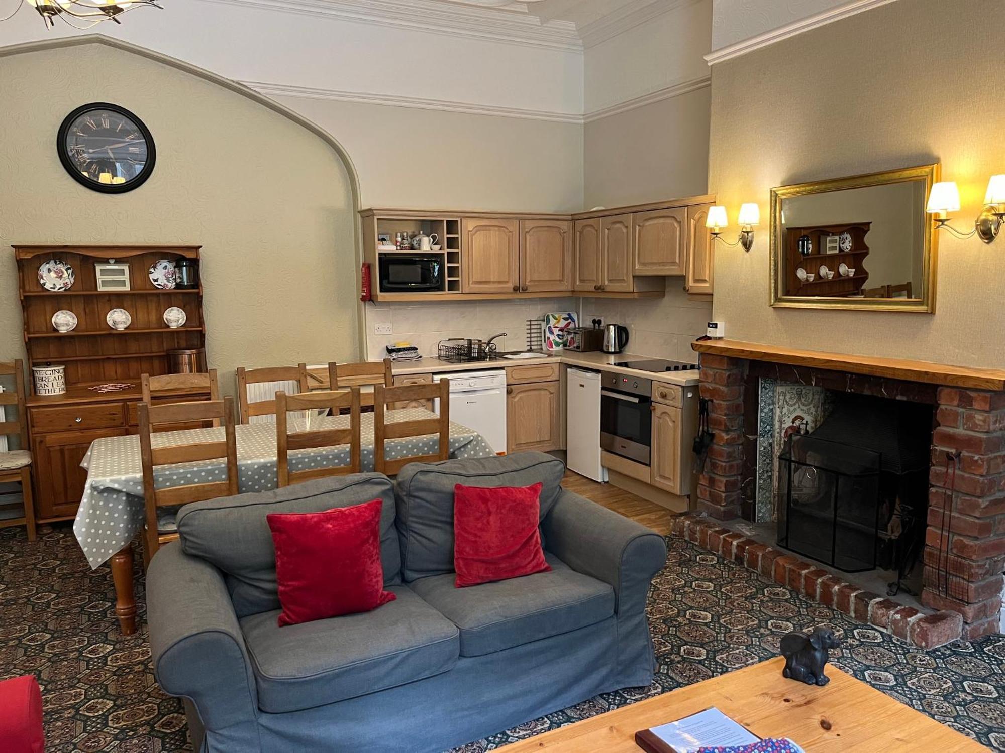 Hargate Hall Self Catering Apartment Buxton  Bagian luar foto